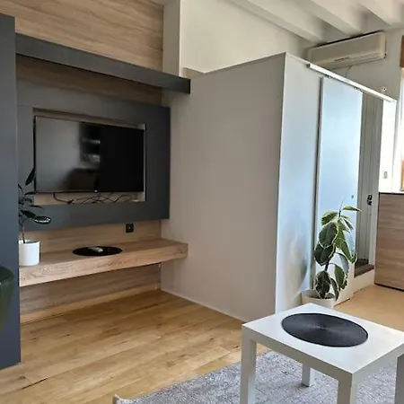 531- Pedestrian Zone Apartman Belgrade