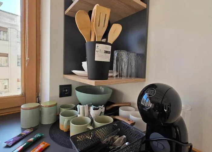 531- Pedestrian Zone